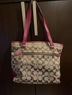 Coach ショルダーバッグ ベージュ/ピンク