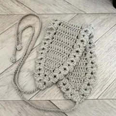 カチューシャ　ヘッドドレス　ヘアバンド　バブーシュカ　ボンネット