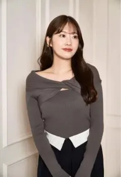 Twist Cut-Out Rib Knit Top