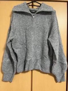 GUグレー ジップアップ リブ編み セーター