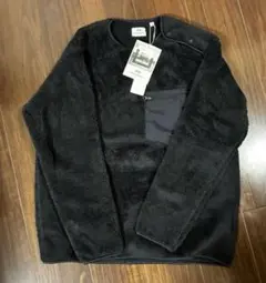 新品未使用　UNIQLO ガーメンツ　フリースプルオーバー ブラック L