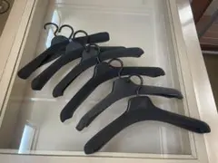 中古ブラックプラスチックハンガー　 50本まとめ売り