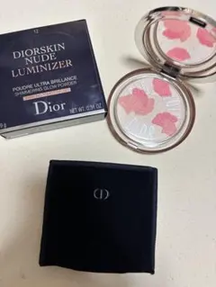 未使用品 ディオールスキン ミネラル ヌード ルミナイザー パウダー 12 9g