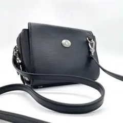 【美品】ヴィヴィアンウエストウッド　ショルダーバッグ　オーブ　レザー　ブラックのサムネイル