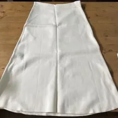 UNIQLOニットフレアスカート