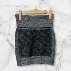 TOGA PULLA トーガプルラ ニット ミニスカート ジャガードのサムネイル