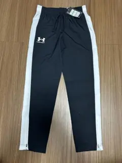 アンダーアーマー　ジャージ　パンツ　サイズ150