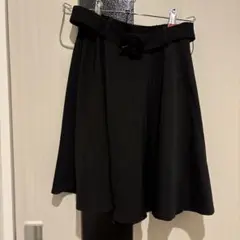 MAJESTIC LEGON 膝丈フレアスカート 黒 ベルト付き 美シルエット