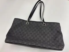 Item thumbnail for item cbaee589-a22d-4775-9fbc-0b5021132438