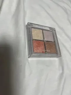 romand アイシャドウパレット 4色入り