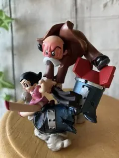 【美品】海洋堂　フィギュア　ウランちゃん　ヒゲオヤジ　手塚治虫　鉄腕アトム