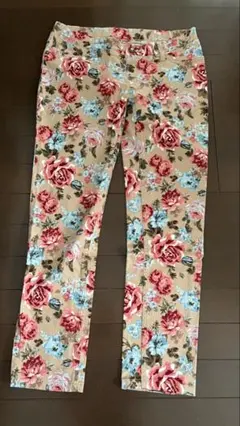 フラワープリント スキニーパンツ ベージュ