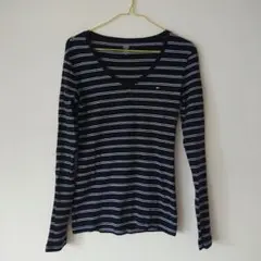 トミーヒルフィガーの長袖カットソー