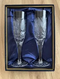 青色ガラス製フルート型グラス 青色ガラス製フルート型グラス