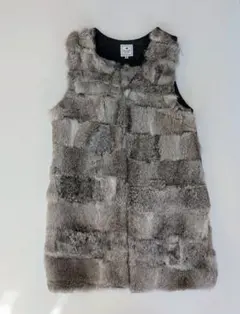 美品★グレー ラビットファーベスト　ジレ　リアルファー　ニット