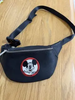 Disney Park ミッキーマウス ウエストポーチ