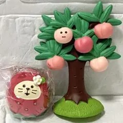 フルーツ猫だるま いちご 桃の木