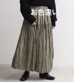 【yuni】セシェ切替えrandom pleats スカート　ベージュ系のサムネイル