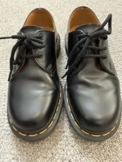 Dr. Martens ブラック レースアップシューズ
