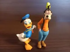ディズニーフレンズ　フィギュア2点セット