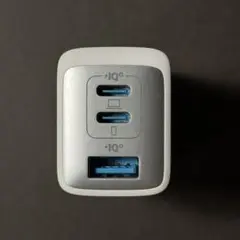 Anker PowerPort III 3-Port 65W Pod ホワイト