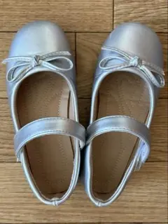 シルバー バレエシューズ リボン付き　19センチ