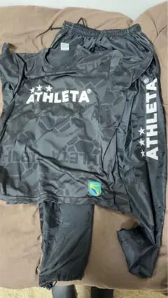 ATHLETA アスレタ　ピステ下M プラT上L 上下セット