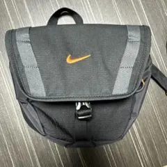 NIKE（ナイキ） ウエストポーチ ショルダーバッグ ブラック×オレンジ