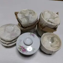 昭和レトロ　トウセン　バラ柄の茶碗蒸し器　6組