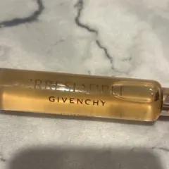 GIVENCHY イレジスティブル オーデパルファム ロール オン 20mlのサムネイル