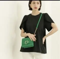 ブラック パフスリーブ Tシャツ 半袖