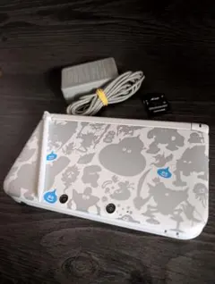 ニンテンドー3DSLL　ドラゴンクエストモンスターズ2スペシャルパック