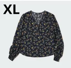 【UNIQLO】プリントＶネックブラウス　ブラック　花柄　サイズXL