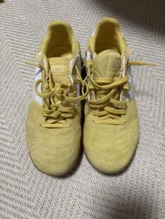 ナイキ ストリートガト(ゴールド×ホワイト)