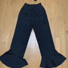 EMODA ¥8.900からのお値下げ　新品タグ付き　パンツ
