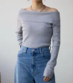 AZUL オフショルダーニット
