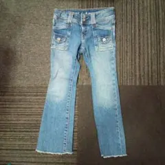 Item thumbnail for item d66017b0-36fd-4622-89ed-080e572ed96c