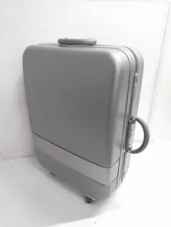 キャリー キャリーケース