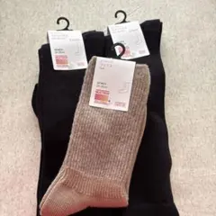 HEATTECH レディースソックス 23-25cm 黒・ベージュ