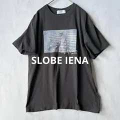 SLOBE IENA】スローブイエナ フォトプリントTシャツ チャコールグレーのサムネイル