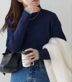 Discoat モチモチリブパイピングハイネック　ネイビー　Lサイズ