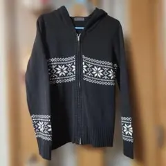 今だけ値下げ✨雪柄パーカー付きジップカーディガン