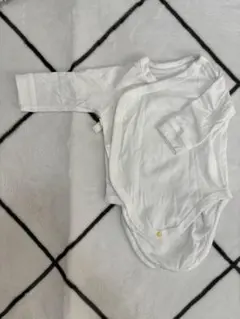 UNIQLO ホワイト長袖シャツ肌着 60