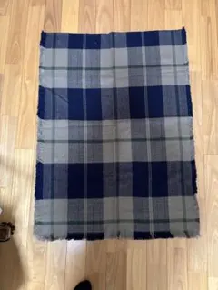 ストール●チェック柄フリンジ付きストール