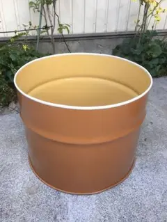 ドラム缶 プランター 半切り 持ち手付き 楽天市場】ドラム缶 取手付き 半切り容器 多用途 (ドラム缶