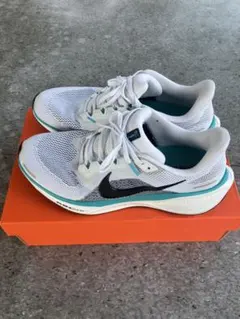 ナイキ ボメロ NIKE VOMERO メンズ25cm ウィメンズ25.5cm - メルカリ