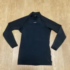 ティゴラ　長袖コンプレッションインナー