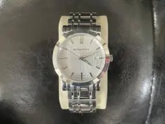BURBERRY バーバリー BU1350 クォーツ 腕時計 シルバー 箱付きのサムネイル
