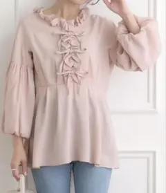 Couture Broochライトピンク　ブラウス Mサイズのサムネイル