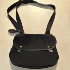Brady（ブレディ）のショルダーバッグ「AVON MINI」のサムネイル